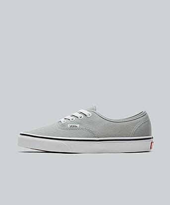 Womens Authentic Trainer