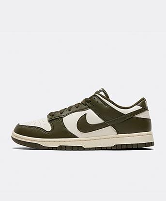Dunk Low Retro BTTYS Trainer