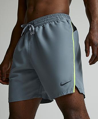 Contend 7 Inch Volley Short
