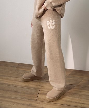 Womens Bubble Knit Wide Pant