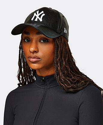 Womens NY Yankees Crinkled PU 9FORTY Cap