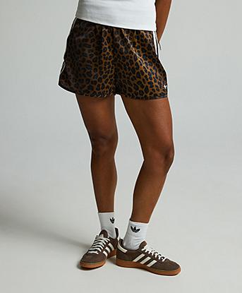 Womens Satin Leopard Print Short