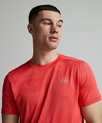 Engage Jacquard T-Shirt