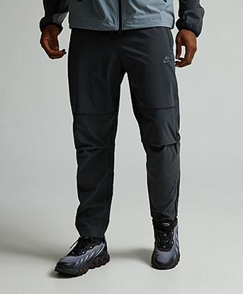 Tech Woven Open Hem Pant