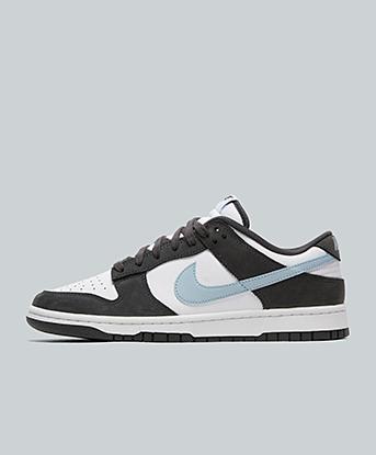 Dunk Low Retro BTTYS Trainer
