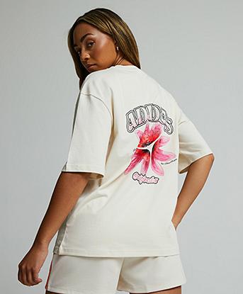 Womens Summer Glow Flower Graphic T-Shirt