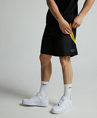 Force Woven Short