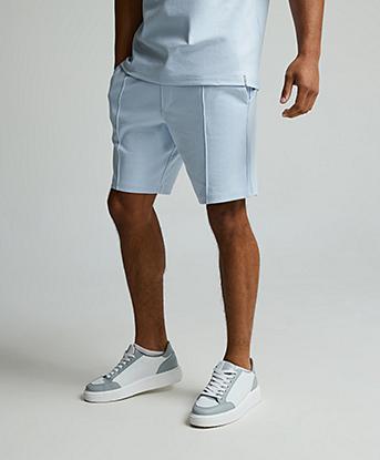 Pintuck Short