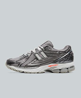 Womens 1906R Trainer