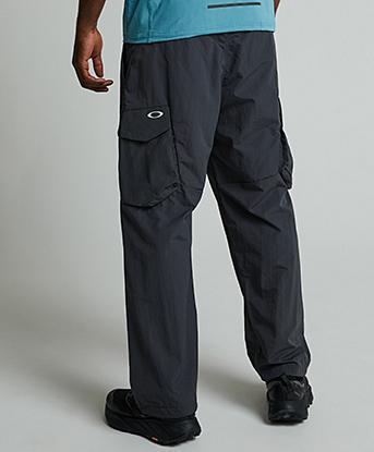 Oakley New Retro NY Cargo Pant 1.0 | Phantom | Footasylum
