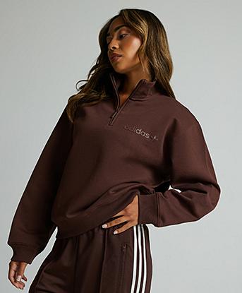 Womens Essentials Linear Quarter Zip Sweatshirt