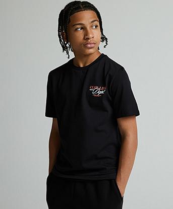 Closure London Junior LDN Dept T-Shirt | Black | Footasylum