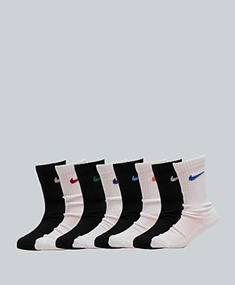white nike socks footasylum