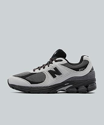 New Balance 2002R Trainer