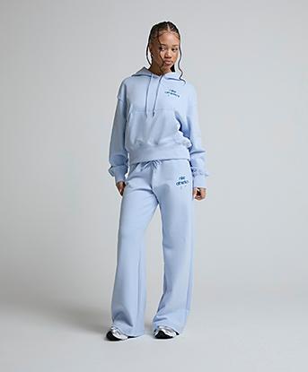 nike ladies tracksuit set