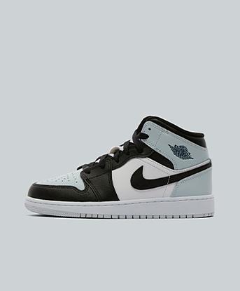 jordan retro 1 black white and grey