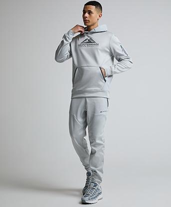 nike grey sweatpants and sweatshirt