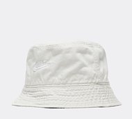 Nike NSW Futura Bucket Hat | Light Bone 