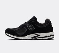 New Balance 2002R Trainer - Black - Size 7