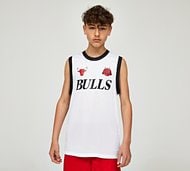 NBA Junior Chicago Bulls Basketball Vest - White - Size M/B