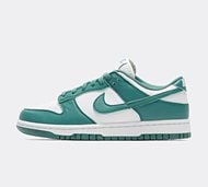 Nike Womens Dunk Low Trainer - Green - Size 4