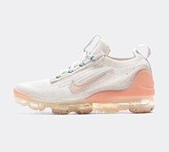 Nike Junior VaporMax 2021 Flyknit Trainer - White - Size 3.5