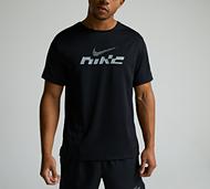 Nike Dri-FIT UV Miler Flash T-Shirt - Black - Size S
