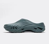 Crocs Echo Wave Sandal - Grey - Size 8
