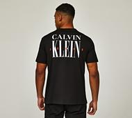 Calvin Klein Jeans Serif Font Graphic T-Shirt - Black - Size XS