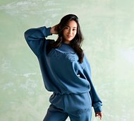 Ds Vu Womens Applique Sweatshirt - Blue - Size XXS