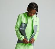 Trailberg Junior Mentum Windbreaker - Green - Size L/B