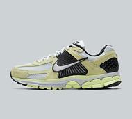 Nike Zoom Vomero 5 Trainer - Black - Size 6