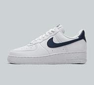 Nike Womens Air Force 1 '07 SE Trainer - White - Size 8